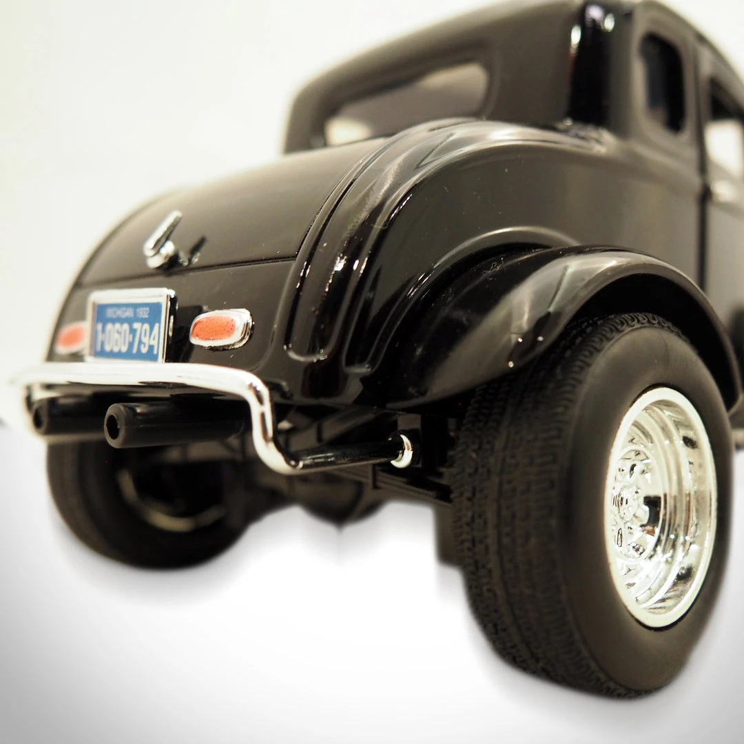 Toy Wonders Ready To Ship! 48 Hour Shipping! Ford Coupe (1932) Die-Cast Car Exclusive Elite Edition Custom Display Set 4 Toy Wonders Ready To Ship! 48 Hour Shipping! Ford Coupe (1932) Die-Cast Car Exclusive Elite Edition Custom Display Set