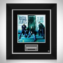 RARE-T Limited Edition Frames Rascal Flatts - Me And My Gang LP Cover Limited Signature Edition Studio Licensed Custom Frame