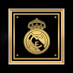 APW Cristiano Ronaldo- Certified Vintage Team Hand-Signed Real Madrid 2017-2018 White Jersey Custom Frame