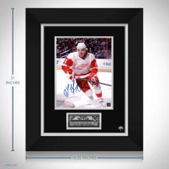RARE-T Detroit Red Wings - Sergei Fedorov Photo Limited Signature Edition Studio Licensed Custom Frame Sports Memorabilia