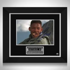 RARE-T Independence Day - Captain Steven Hiller Photo Limited Signature Edition Studio Licensed Custom Frame Limited Edition Frames