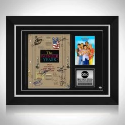 RARE-T NEW The Wonder Years Script Limited Signature Edition Studio Licensed Custom Frame 23 RARE-T NEW The Wonder Years Script Limited Signature Edition Studio Licensed Custom Frame