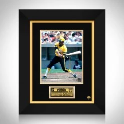 RARE-T Sports Memorabilia Pittsburg Pirates - Willie Stargell Photo Limited Signature Edition Studio Licensed Custom Frame