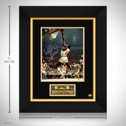 RARE-T New York Knicks Willis Reed Photo Limited Signature Edition Licensed Custom Frame Sports Memorabilia