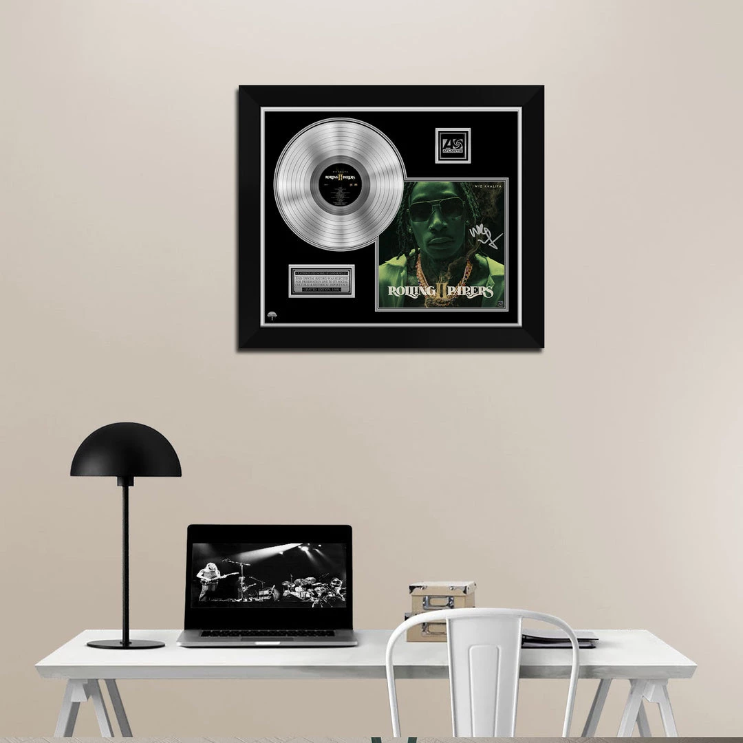 RARE-T Wiz Khalifa - Rolling Papers 2 Platinum LP Limited Signature Edition Studio Licensed Custom Frame 2 RARE-T Wiz Khalifa - Rolling Papers 2 Platinum LP Limited Signature Edition Studio Licensed Custom Frame