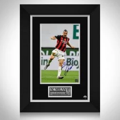 RARE-T AC Milan - Zlatan Ibrahimovic Photo Limited Signature Edition Studio Licensed Custom Frame