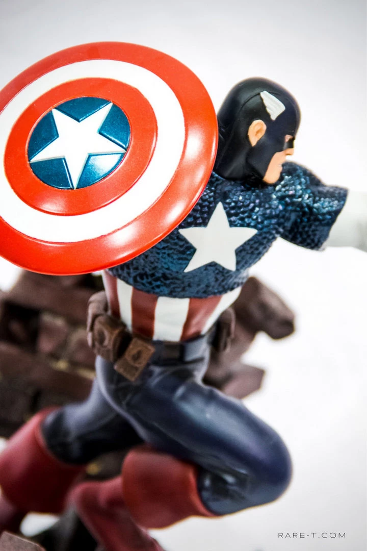 RARE-T Captain America - Marvel Avenger Limited Edition Vintage Statue Collectible Statues 4 RARE-T Captain America - Marvel Avenger Limited Edition Vintage Statue Collectible Statues