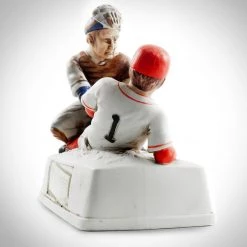 RARE-T Baseball Hall Of Fame Vintage Whiskey Decanter