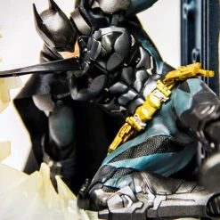 RARE-T First Modular Base Sculpted 'Batman - Arkham Knight' Statue