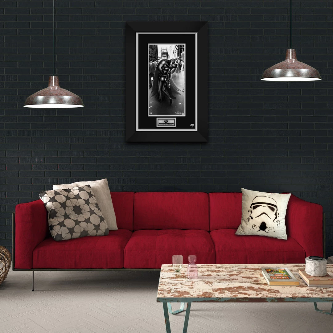 VAULT COLLECTIBLES Batman & Catwoman 'Kiss' Hand-Signed Artwork Print By Artist Nathan Szerdy Custom Frame Signed Memorabilia 2 VAULT COLLECTIBLES Batman & Catwoman 'Kiss' Hand-Signed Artwork Print By Artist Nathan Szerdy Custom Frame Signed Memorabilia