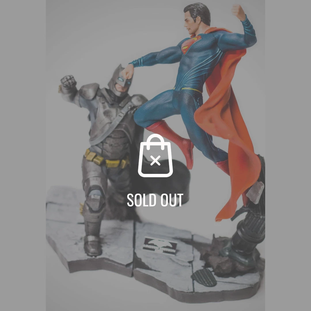 RARE-T Batman Vs Superman - Epic Battle Limited Edition Statue Collectible Statues 1 RARE-T Batman Vs Superman - Epic Battle Limited Edition Statue Collectible Statues