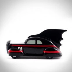 RARE-T Batman- 1940's Die-Cast Batmobile Premium Museum Display