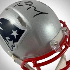 GIAN Tom Brady - New England Patriots Hand Signed Mini Football Helmet