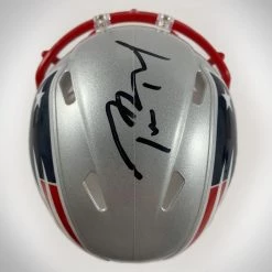GIAN Tom Brady - New England Patriots Hand Signed Mini Football Helmet