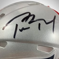 GIAN Tom Brady - New England Patriots Hand Signed Mini Football Helmet