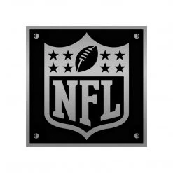 GIAN Tom Brady - New England Patriots Hand Signed Mini Football Helmet