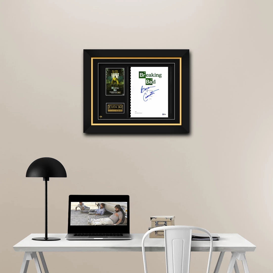 PPC Breaking Bad - Beckett Certified Hand-Signed Pilot Script By Bryan Cranston Custom Frame 8 PPC Breaking Bad - Beckett Certified Hand-Signed Pilot Script By Bryan Cranston Custom Frame