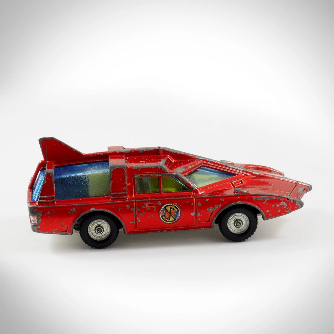 RARE-T Captain Scarlet- Generation 1 -Dinky Toys- Vintage 1968 Spectrum Red Patrol Car Custom Museum Display 2 RARE-T Captain Scarlet- Generation 1 -Dinky Toys- Vintage 1968 Spectrum Red Patrol Car Custom Museum Display