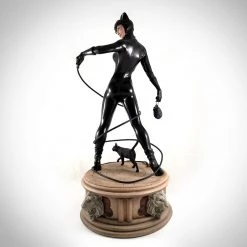 RARE-T Catwoman - Catwoman Limited Edition Sideshow Premium Format Statue