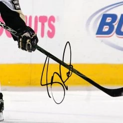 RARE-T Sidney Crosby Pittsburgh Penguins Photo Limited Signature Edition Custom Frame