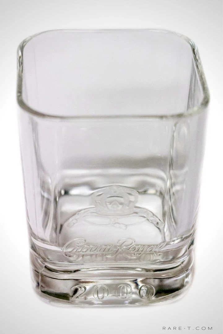 RARE-T Barware & Signs Set Of 4 Limited Edition 'Crown Royal - Canadian Whisky' Rock Glasses 2 RARE-T Barware & Signs Set Of 4 Limited Edition 'Crown Royal - Canadian Whisky' Rock Glasses