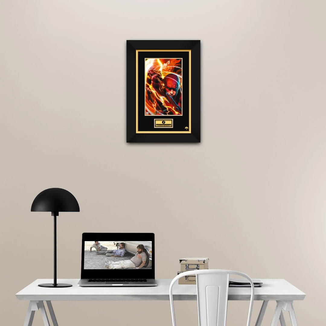 VAULT COLLECTIBLES The Flash Hand-Signed Artwork Print By Artist Greg Horn Custom Frame Signed Memorabilia 3 VAULT COLLECTIBLES The Flash Hand-Signed Artwork Print By Artist Greg Horn Custom Frame Signed Memorabilia