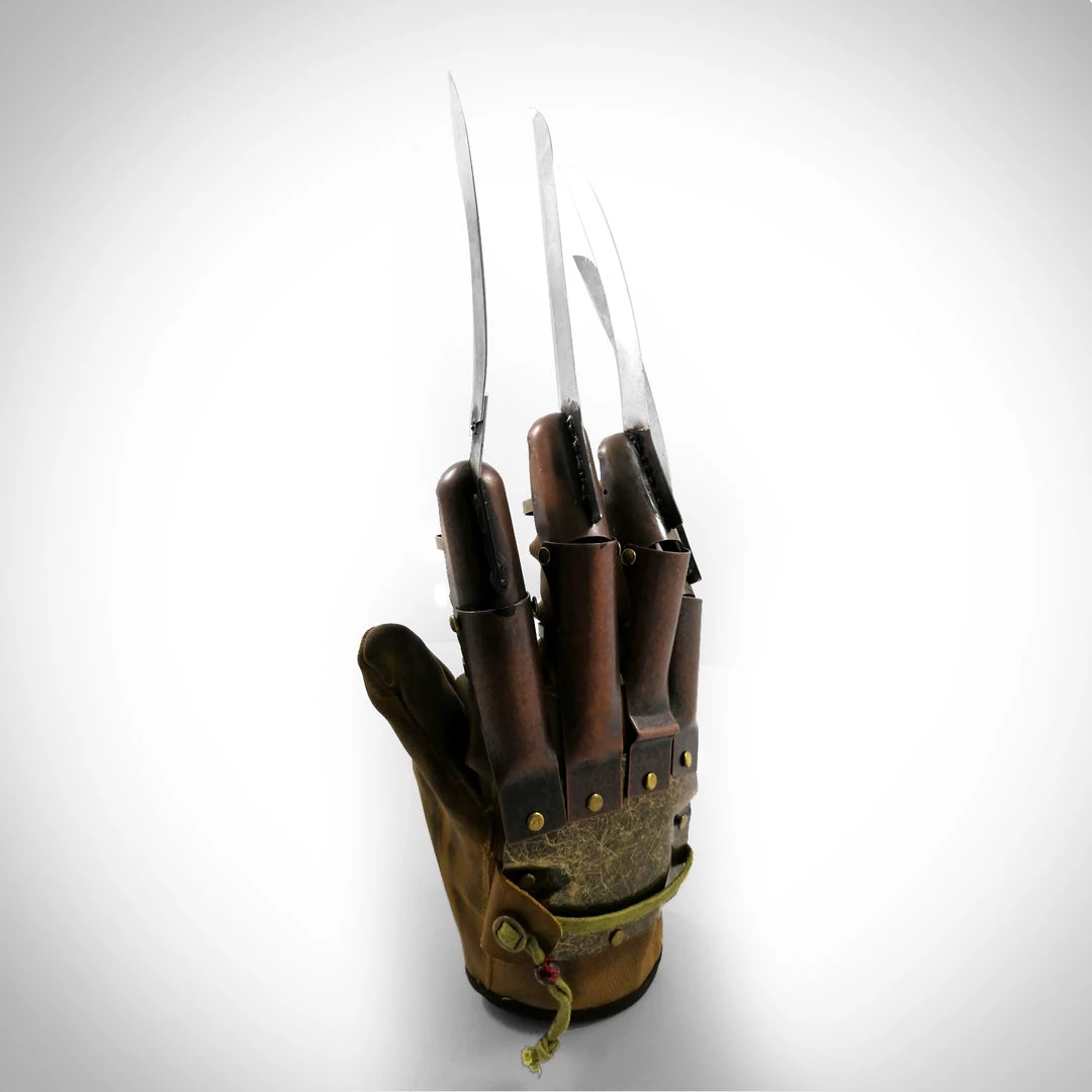 Grosnor A Nightmare On Elm Street- Freddy Krueger Glove Prop Swords & Props 3 Grosnor A Nightmare On Elm Street- Freddy Krueger Glove Prop Swords & Props