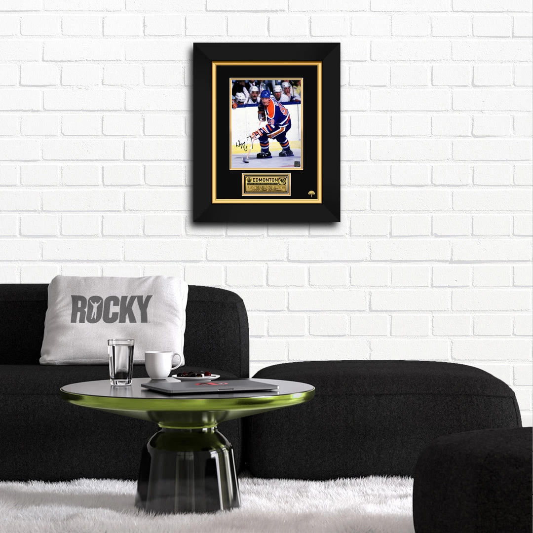 RARE-T Sports Memorabilia Wayne Gretzky #99 Edmonton Oilers Limited Signature Edition Studio Licensed Photo Custom Frame 3 RARE-T Sports Memorabilia Wayne Gretzky #99 Edmonton Oilers Limited Signature Edition Studio Licensed Photo Custom Frame