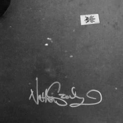 VAULT COLLECTIBLES Signed Memorabilia Harley Quinn & Joker 'Kissing In Nyc' Hand-Signed Artwork Print By Artist Nathan Szerdy Custom Frame