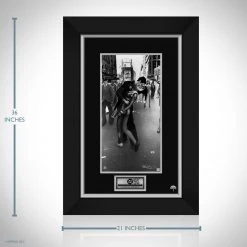 VAULT COLLECTIBLES Signed Memorabilia Harley Quinn & Joker 'Kissing In Nyc' Hand-Signed Artwork Print By Artist Nathan Szerdy Custom Frame