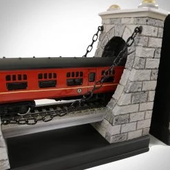 Harry Potter- Limited Edition Noble Hand-Painted Hogwarts Express Train Book Ends Ready To Ship! 48 Hour Shipping!