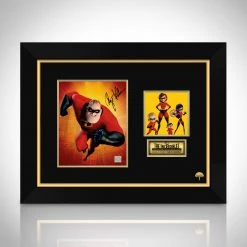 RARE-T The Incredibles Limited Signature Edition Studio Licensed Photo Custom Frame Limited Edition Frames