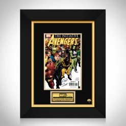 RARE-T Limited Edition Frames Avengers Initiative #1 Dan Slott & Stan Lee Limited Signature Edition Comic Book Cover Art Custom Frame