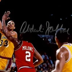 RARE-T Sports Memorabilia Kareem Abdul Jabbar Los Angeles Lakers Photo Limited Signature Edition Studio Licensed Custom Frame