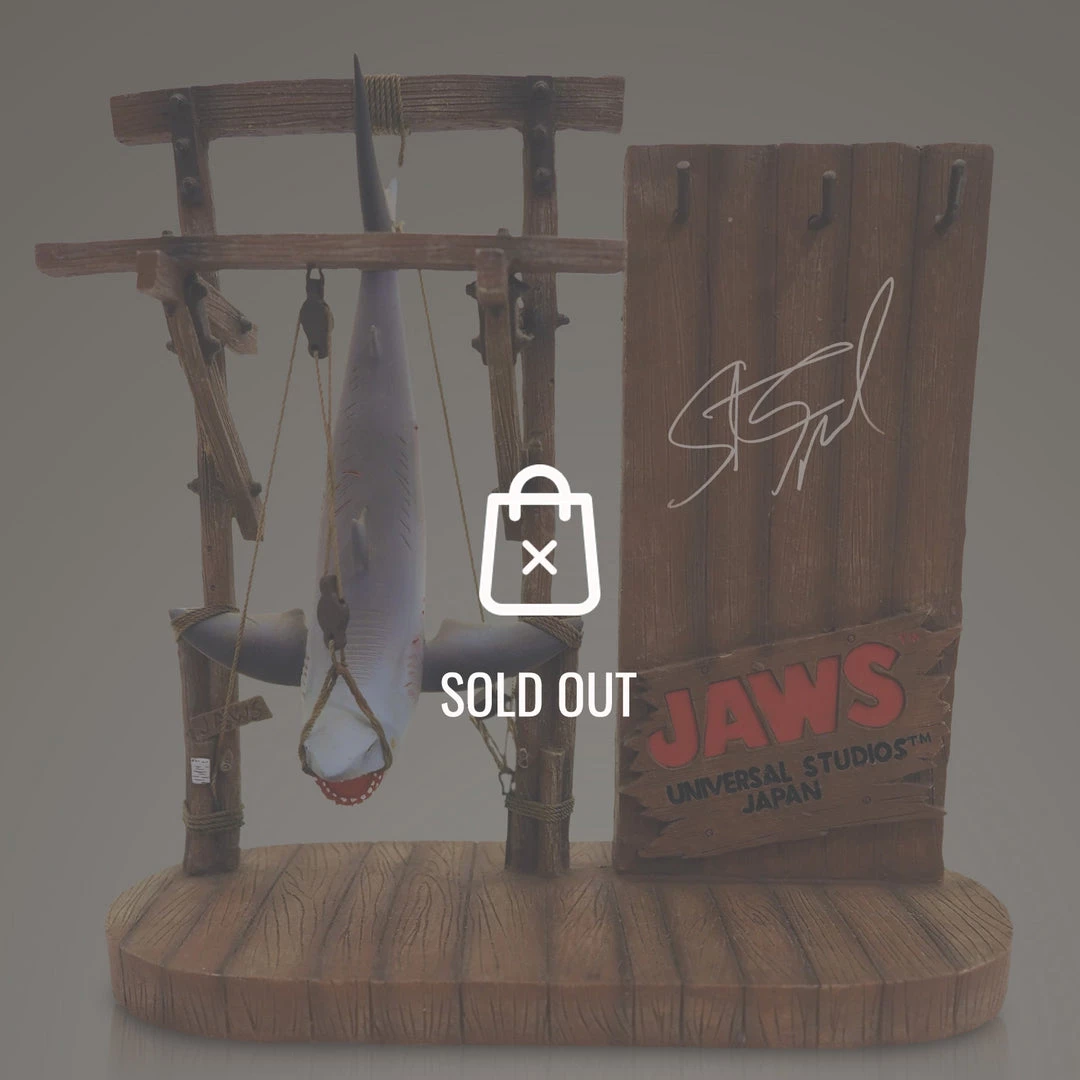APW Signed Memorabilia Jaws - Hand-Signed Captured Bruce / Jaws Statue By Steven Spielberg 1 APW Signed Memorabilia Jaws - Hand-Signed Captured Bruce / Jaws Statue By Steven Spielberg
