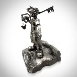 Grosnor Disney- Limited Edition Vintage Mickey Mouse Kingdom Of Hearts Statues & Keychain