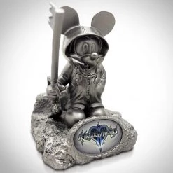 Grosnor Disney- Limited Edition Vintage Mickey Mouse Kingdom Of Hearts Statues & Keychain