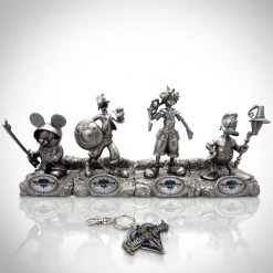 Grosnor Disney- Limited Edition Vintage Mickey Mouse Kingdom Of Hearts Statues & Keychain
