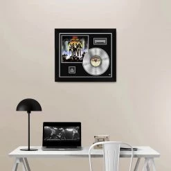 RARE-T KISS Love Gun Platinum LP Limited Signature Edition Studio Licensed Custom Frame Limited Edition Frames 16 RARE-T KISS Love Gun Platinum LP Limited Signature Edition Studio Licensed Custom Frame Limited Edition Frames