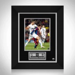 RARE-T Lionel Messi Vs Cristiano Ronaldo Photo Limited Signature Edition FIFA Licensed Custom Frame Sports Memorabilia