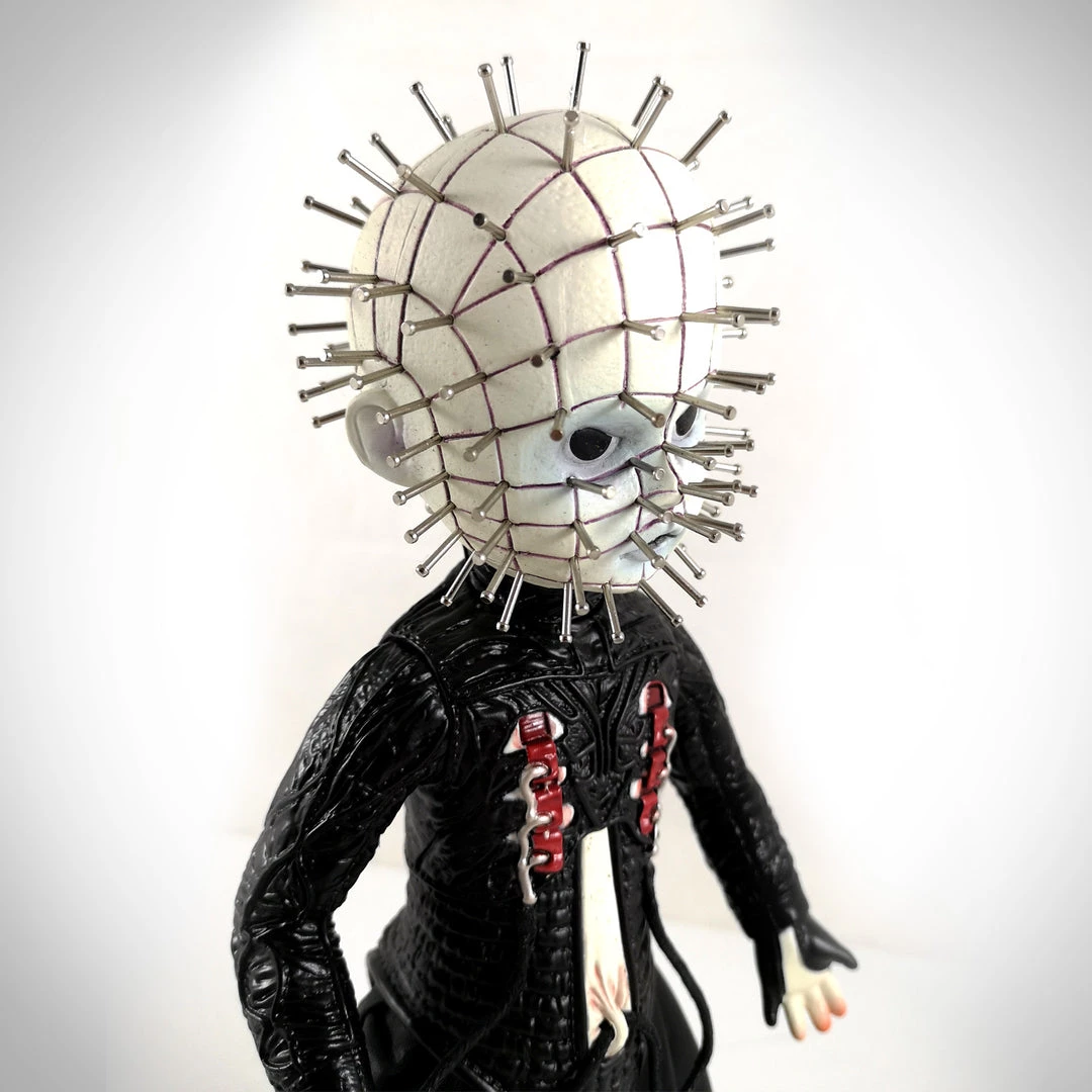 Grosnor Hellraiser III Hell On Earth- Limited Edition Pinhead Living Dead Doll Collectible Statues 2 Grosnor Hellraiser III Hell On Earth- Limited Edition Pinhead Living Dead Doll Collectible Statues