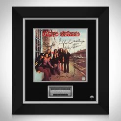RARE-T Limited Edition Frames Lynyrd Skynyrd Pronounced LŽ?h-'n??rd 'Skin-'n??rd LP Cover Limited Signature Edition Studio Licensed Custom Frame