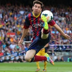 RARE-T Sports Memorabilia Lionel Messi Barcelona Photo Limited Signature Edition Licensed Custom Frame