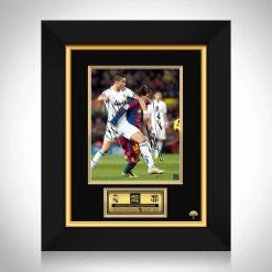 RARE-T Lionel Messi Vs Cristiano Ronaldo Photo Limited Signature Edition FIFA Licensed Custom Frame Sports Memorabilia