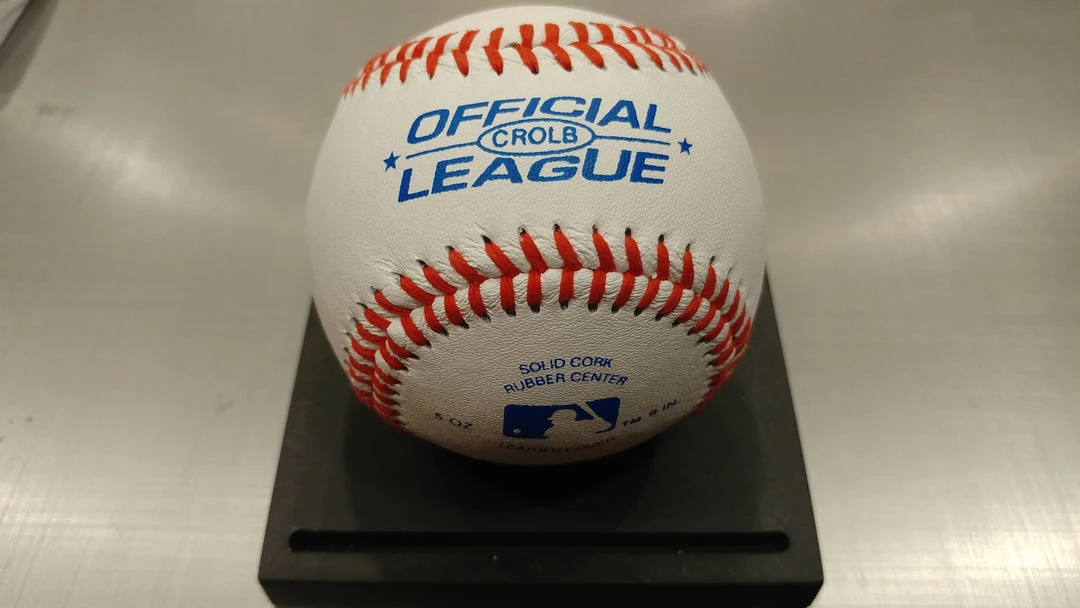 GIAN Signed Memorabilia Barack Obama - Official Rawling Mlb Hand Signed Baseball 3 GIAN Signed Memorabilia Barack Obama - Official Rawling Mlb Hand Signed Baseball