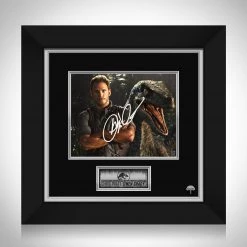 RARE-T Jurassic World Owen Grady Photo Limited Signature Edition Studio Licensed Custom Frame