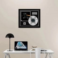 RARE-T Limited Edition Frames Pink Floyd Dark Side Of The Moon Platinum LP Limited Signature Edition Studio Licensed Custom Frame 16 RARE-T Limited Edition Frames Pink Floyd Dark Side Of The Moon Platinum LP Limited Signature Edition Studio Licensed Custom Frame