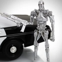 Toy Wonders Terminator - 1977 Dodge Monaco Metropolitan Police With T-800 Custom Museum Display