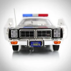 Toy Wonders Terminator - 1977 Dodge Monaco Metropolitan Police With T-800 Custom Museum Display 15 Toy Wonders Terminator - 1977 Dodge Monaco Metropolitan Police With T-800 Custom Museum Display