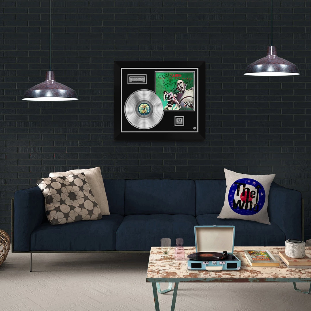 RARE-T Queen News Of The World Platinum LP Limited Signature Edition Studio Licensed Custom Frame Limited Edition Frames 2 RARE-T Queen News Of The World Platinum LP Limited Signature Edition Studio Licensed Custom Frame Limited Edition Frames